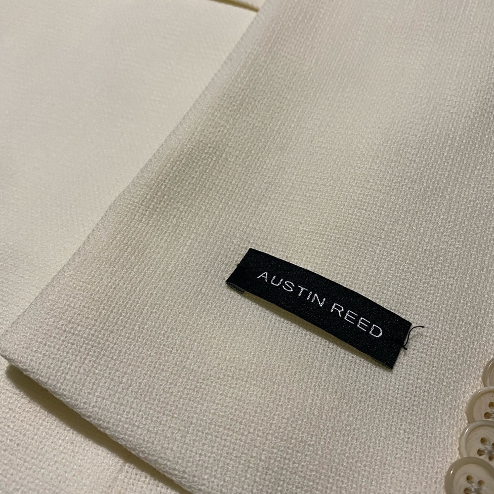 Austin Reed wool jacket - Picture 2 of 8
